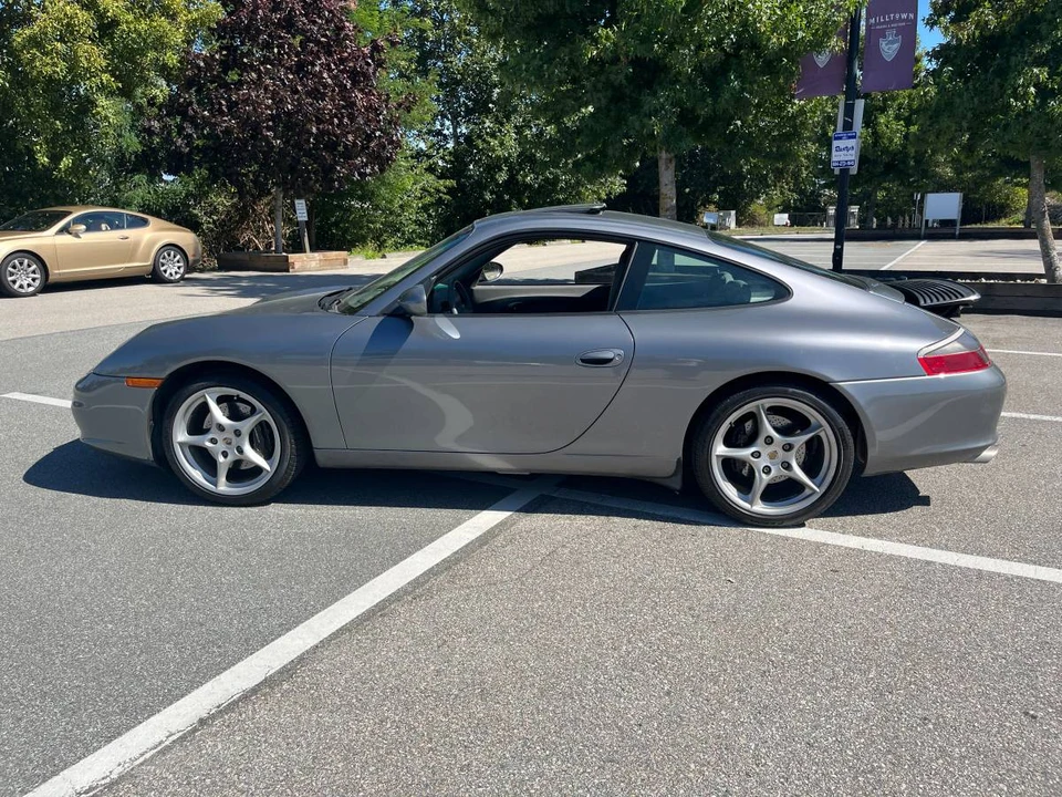 2002 Porsche 996 Carrera - Image 4 of 18