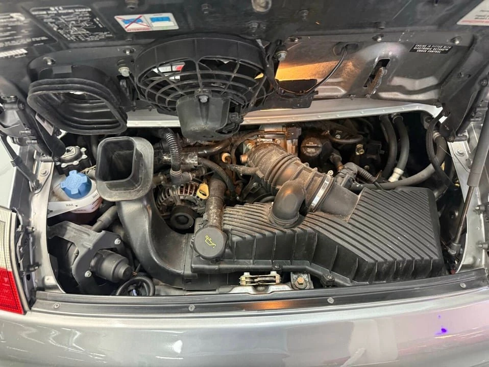 2002 Porsche 996 Carrera - Image 18 of 20