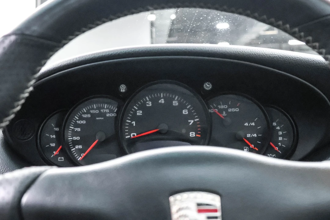 2002 Porsche 996 Targa - Image 11 of 12