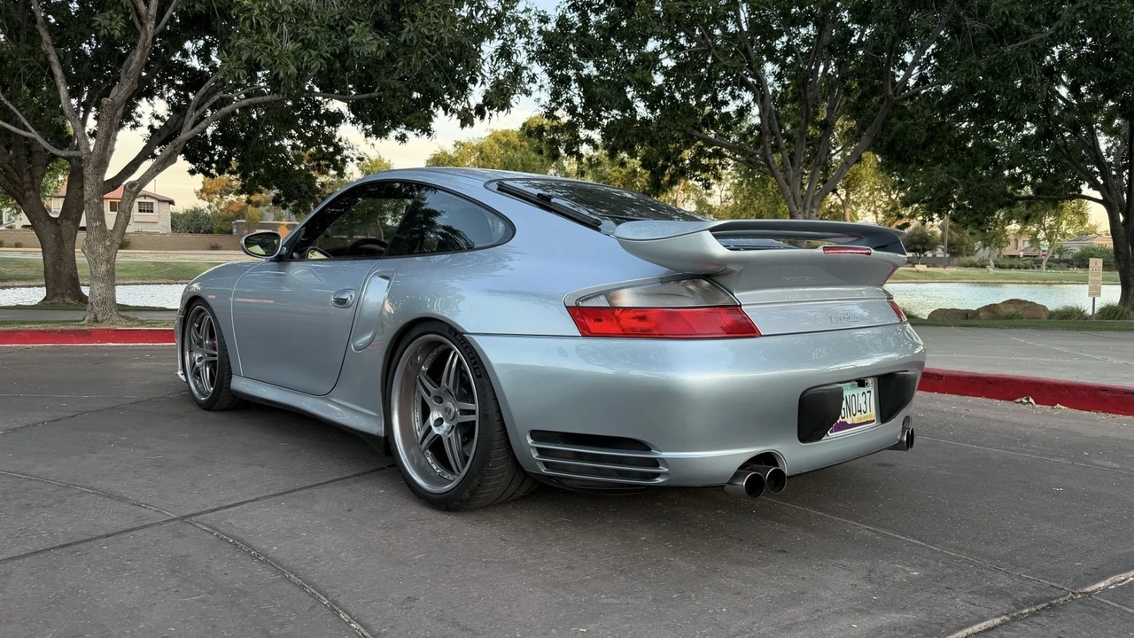 2002 Porsche 996 Turbo - Image 4 of 27