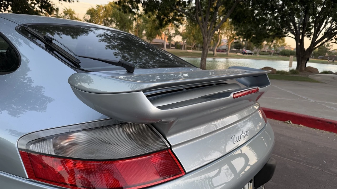 2002 Porsche 996 Turbo - Image 15 of 27