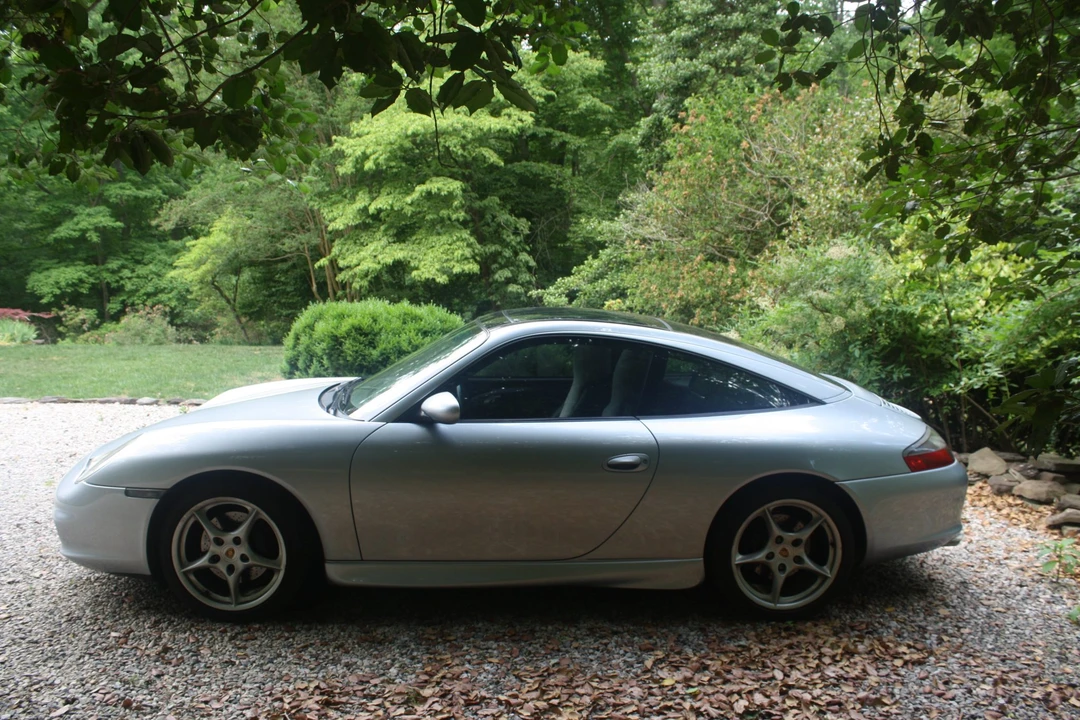 2002 Porsche 996 Carrera - Image 3 of 31
