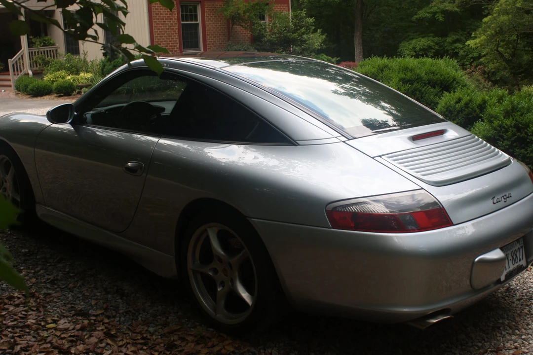 2002 Porsche 996 Carrera - Image 11 of 31