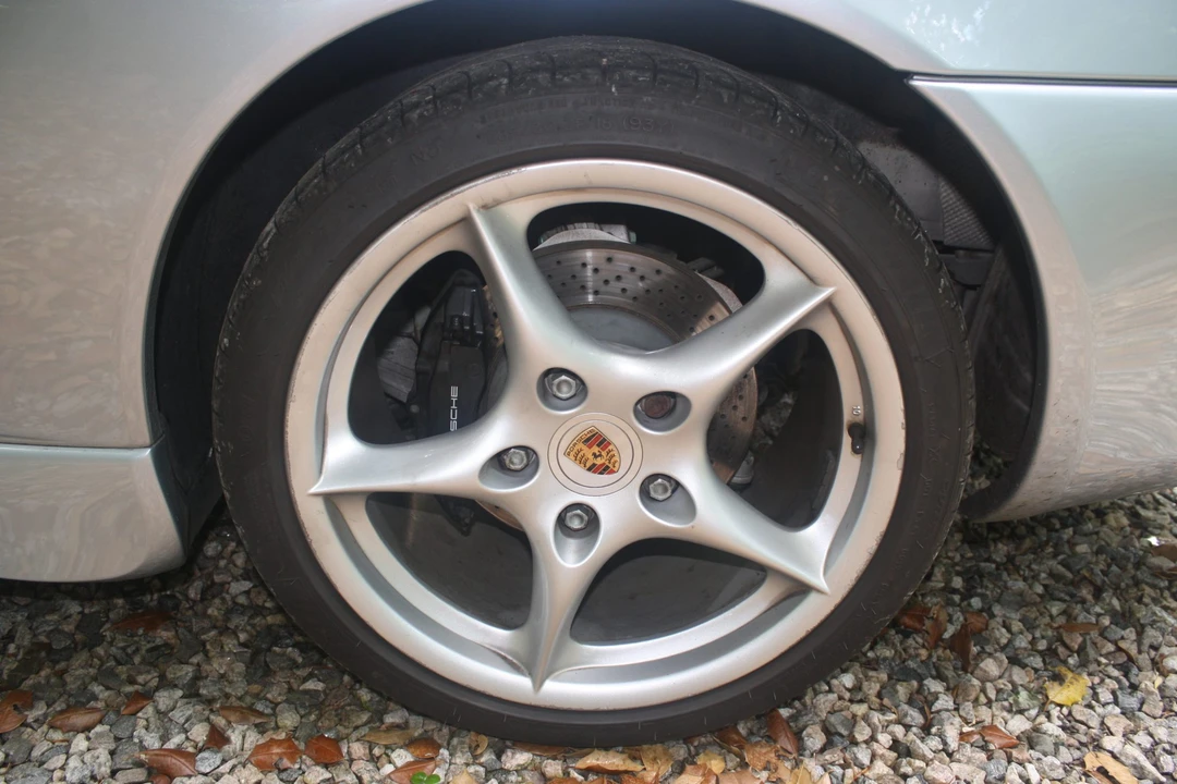 2002 Porsche 996 Carrera - Image 18 of 31