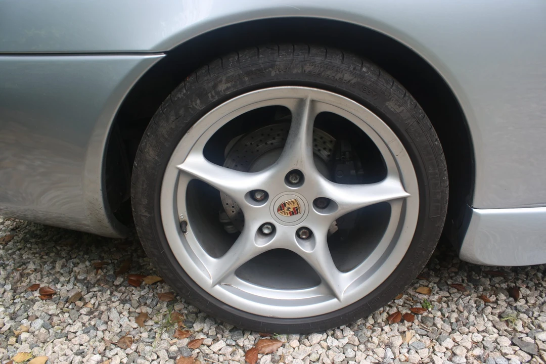 2002 Porsche 996 Carrera - Image 19 of 31