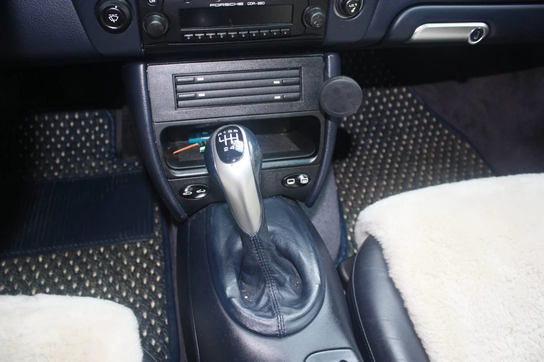2002 Porsche 996 Carrera - Image 31 of 31