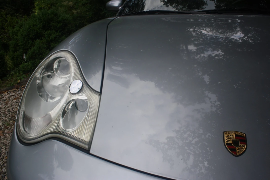 2002 Porsche 996 Carrera - Image 8 of 31