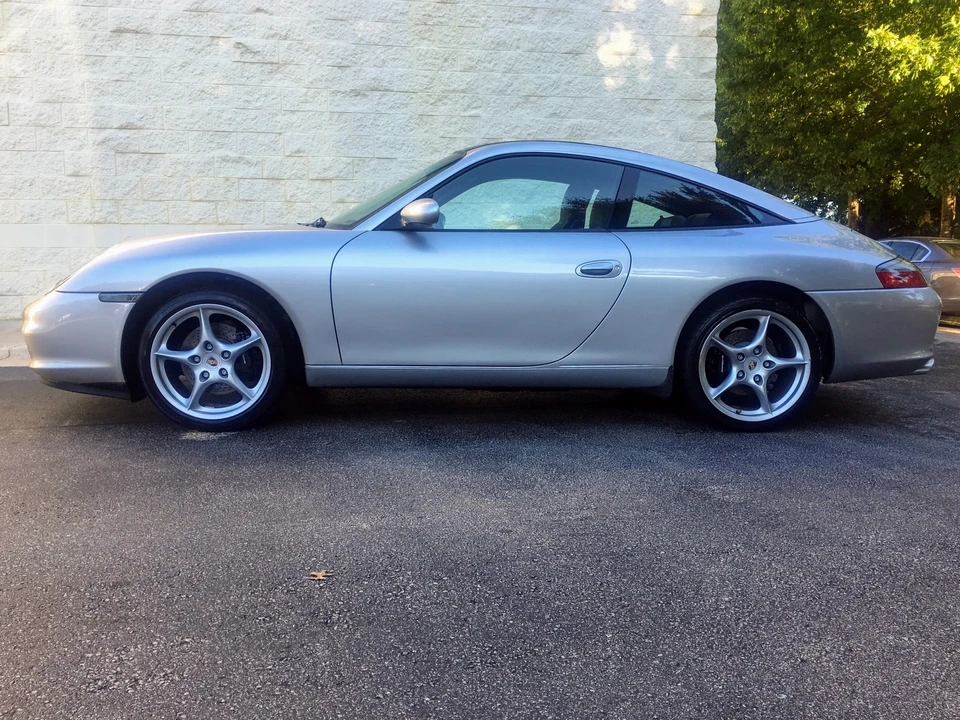 2002 Porsche 996 Carrera - Image 4 of 31