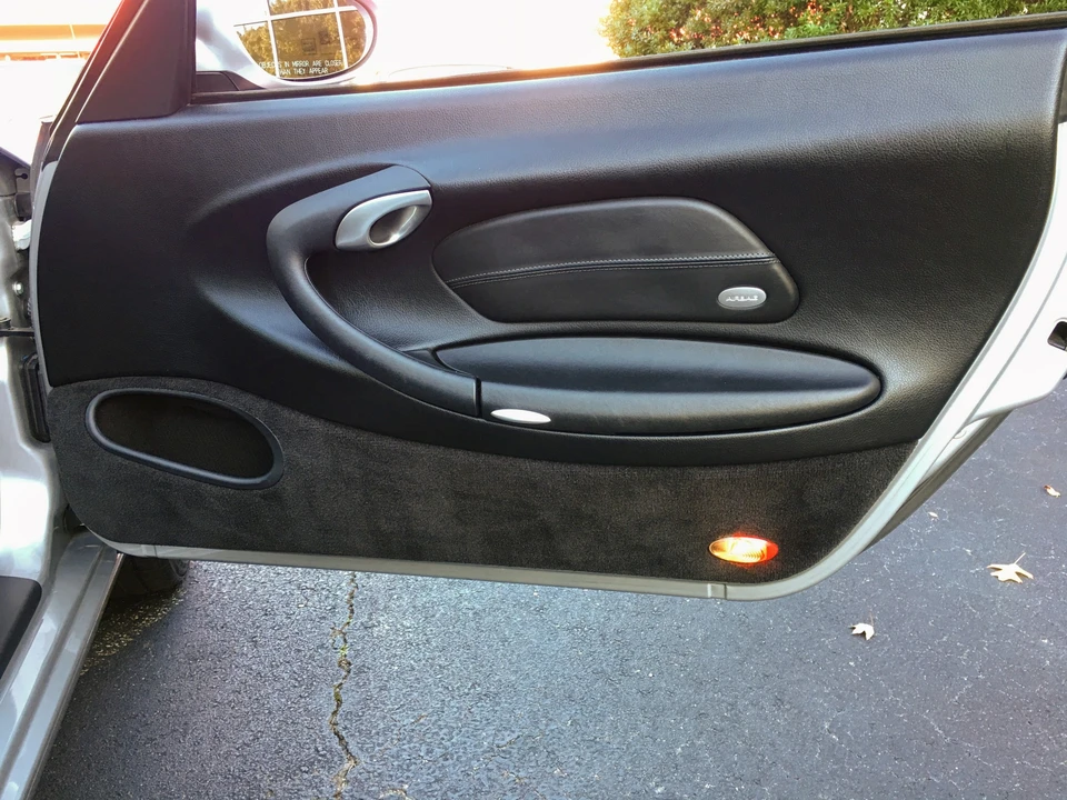 2002 Porsche 996 Carrera - Image 30 of 31