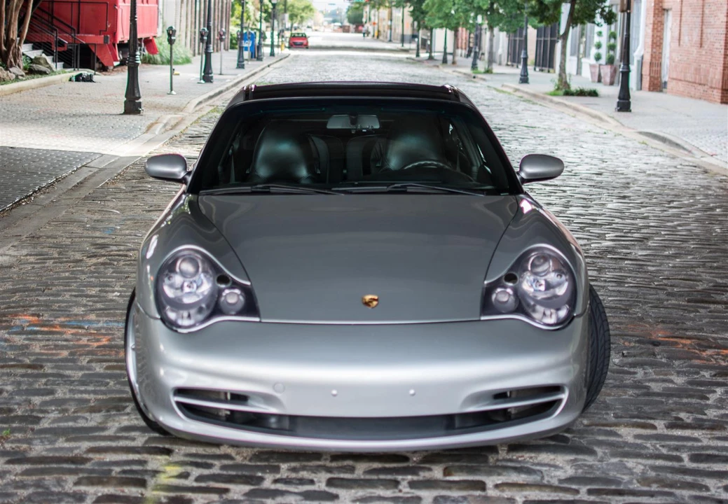2002 Porsche 996 Carrera - Image 24 of 31