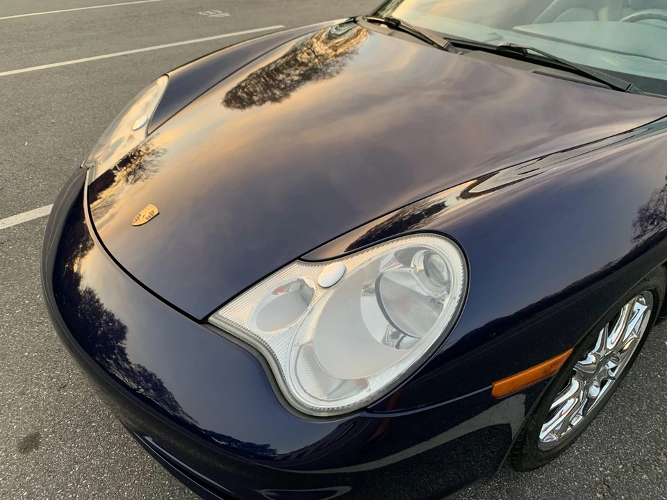 2002 Porsche 996 Carrera - Image 28 of 31