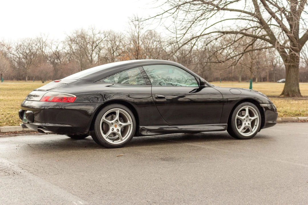 2002 Porsche 996 Carrera - Image 13 of 31
