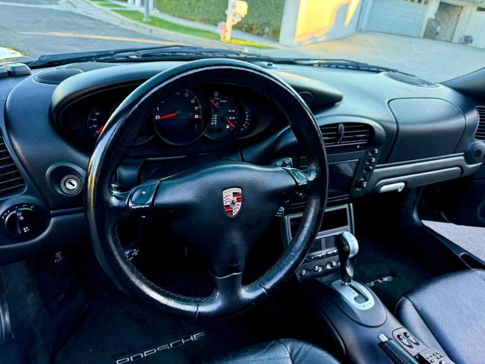 2002 Porsche 996 Targa - Image 13 of 22