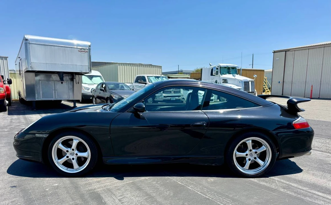 2022 Porsche 996 Targa - Image 4 of 18