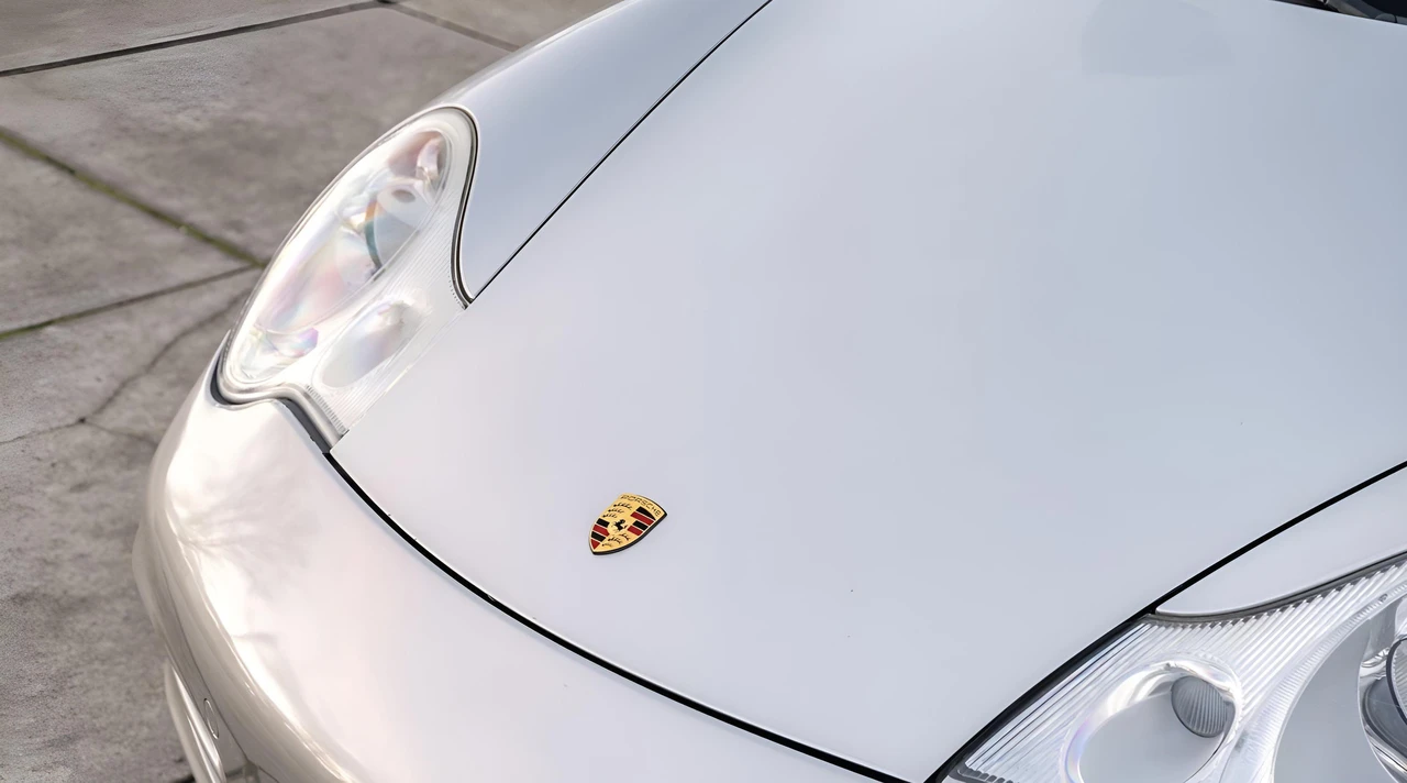 2002 Porsche 996 Carrera - Image 25 of 31
