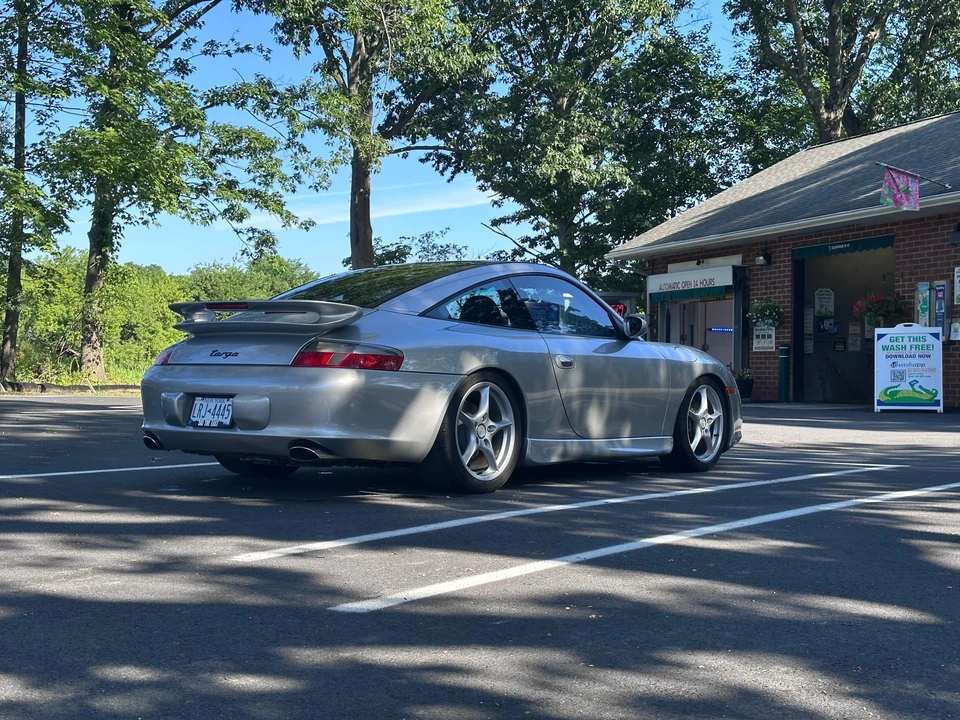 2002 Porsche 996 Carrera - Image 17 of 31