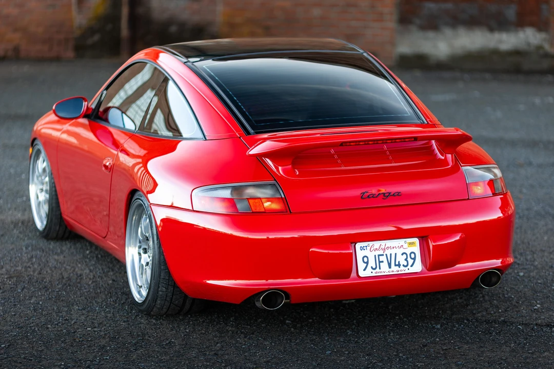 2002 Porsche 996 Carrera - Image 28 of 31
