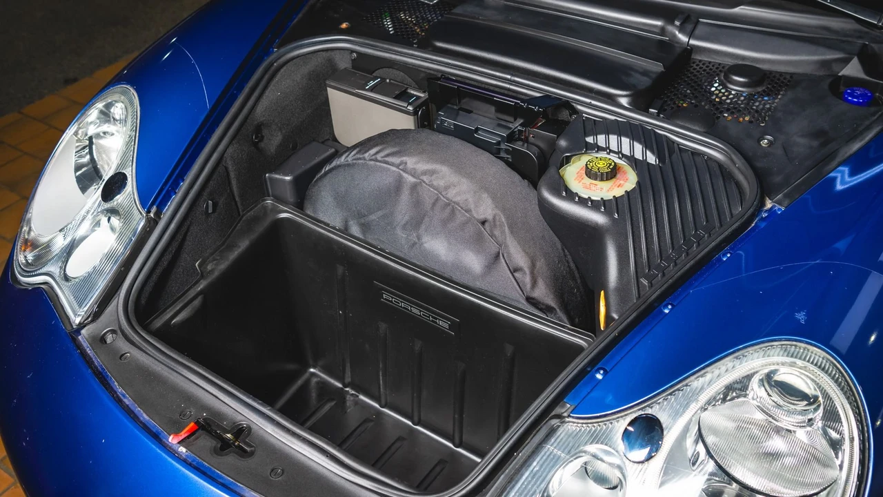 2002 Porsche 996 Targa - Image 6 of 31