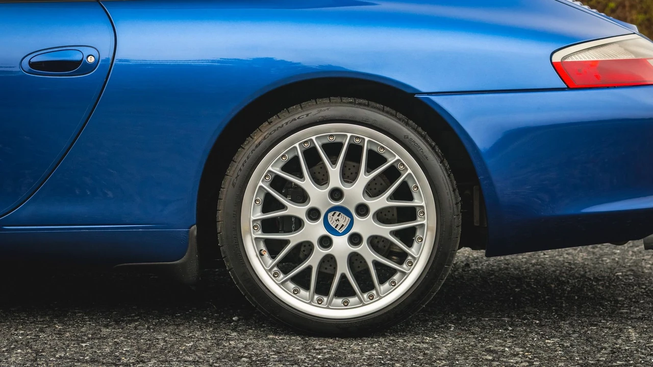 2002 Porsche 996 Targa - Image 17 of 31