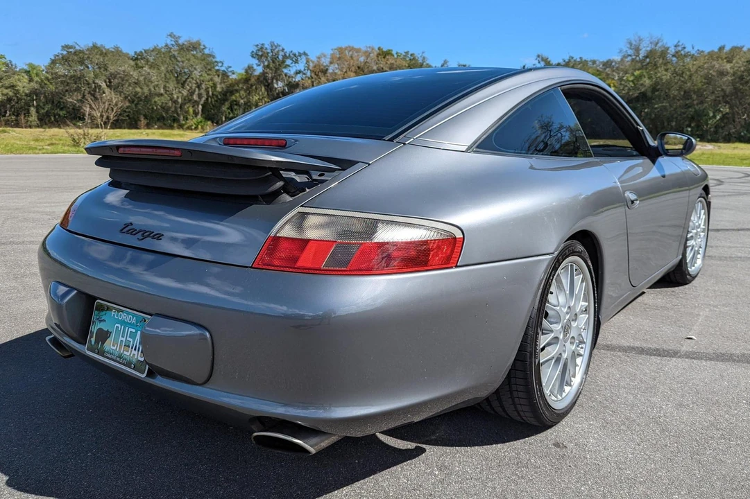 2002 Porsche 996 Carrera - Image 4 of 31
