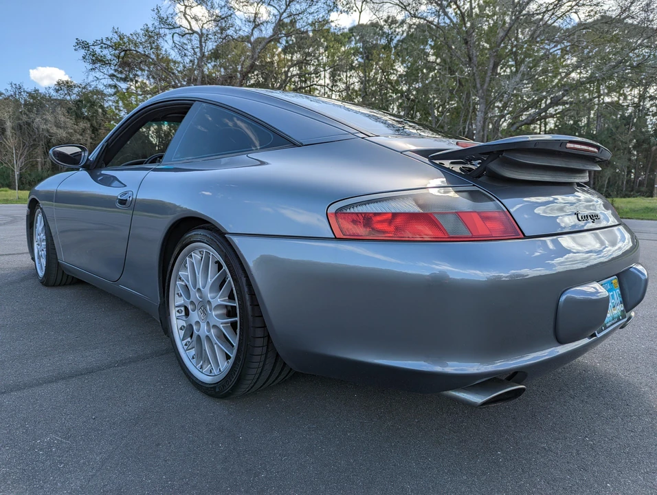 2002 Porsche 996 Carrera - Image 9 of 31