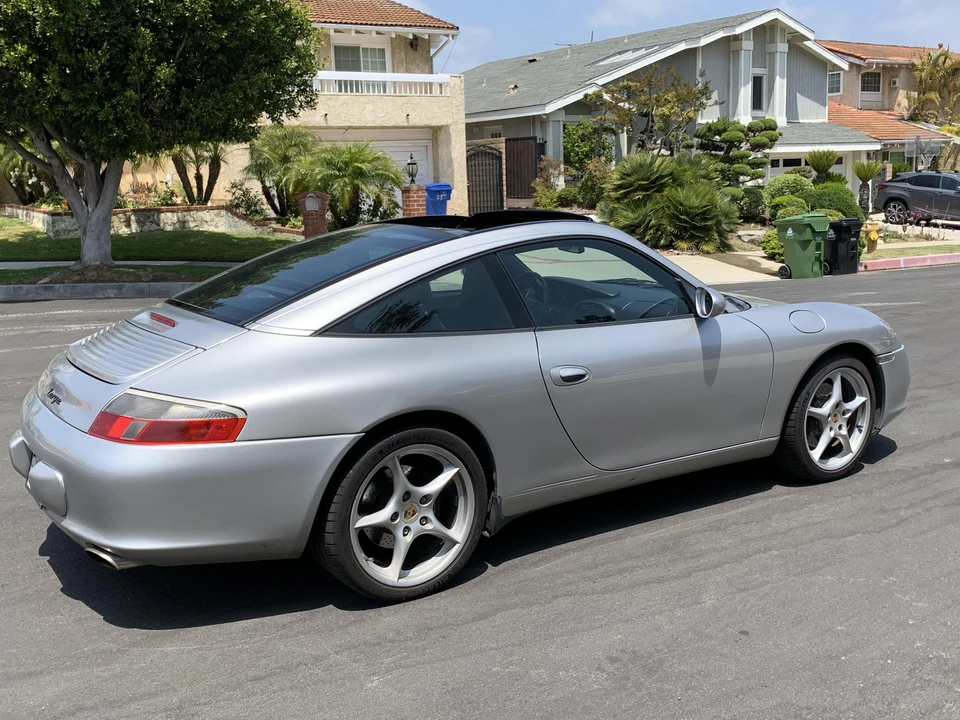 2002 Porsche 996 Carrera - Image 23 of 28