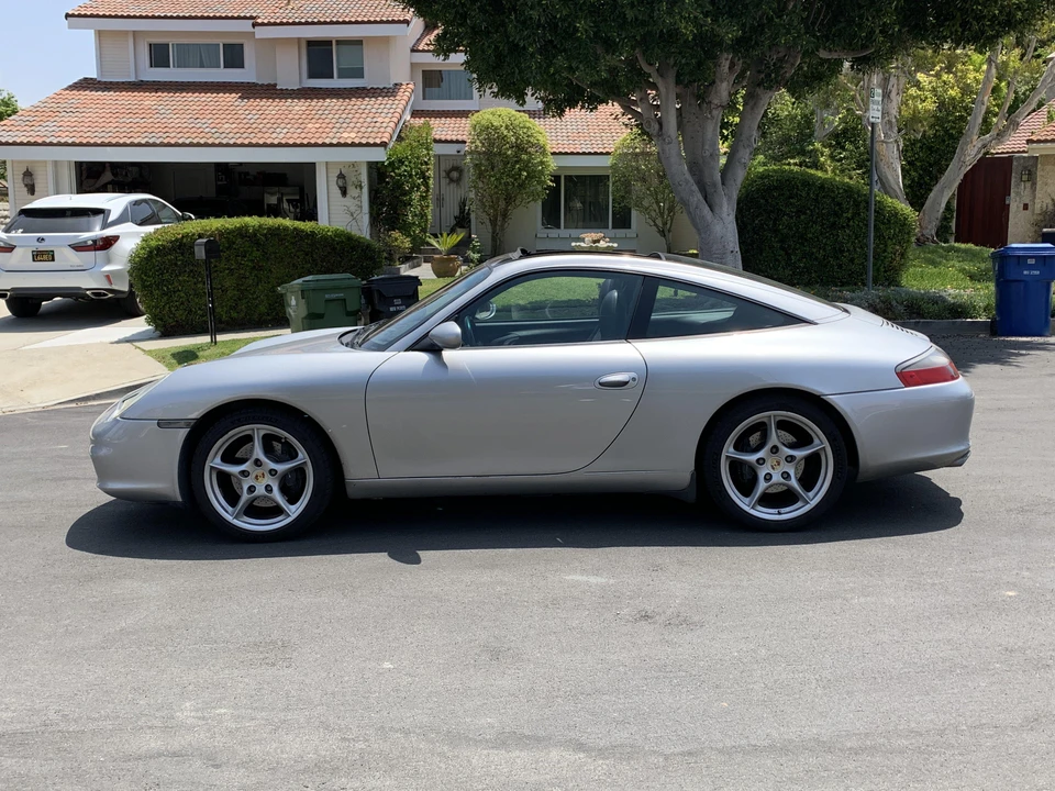 2002 Porsche 996 Carrera - Image 11 of 28