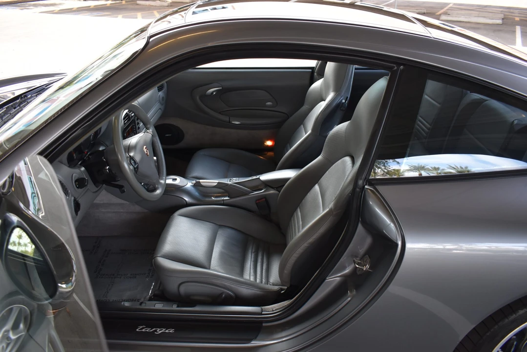2002 Porsche 996 Carrera - Image 30 of 31
