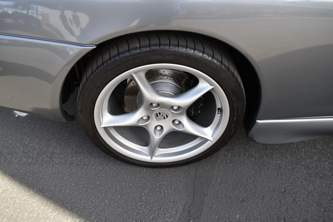2002 Porsche 996 Carrera - Image 27 of 31