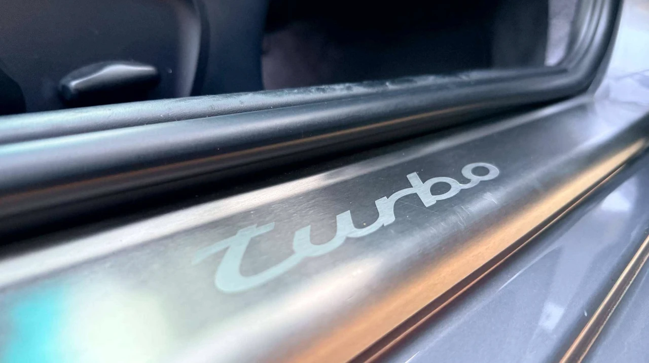 2002 Porsche 996 Turbo - Image 24 of 25