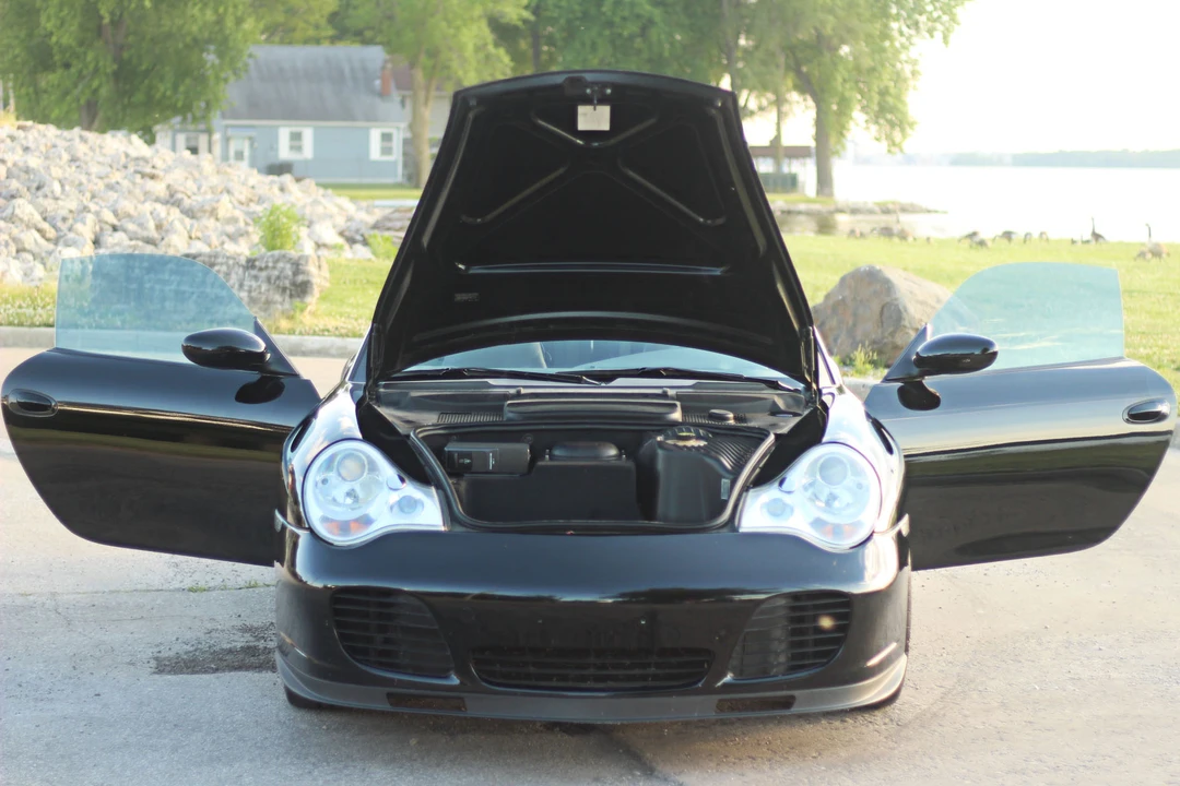 2002 Porsche 996 Turbo - Image 11 of 31