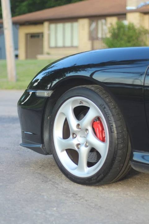 2002 Porsche 996 Turbo - Image 13 of 31