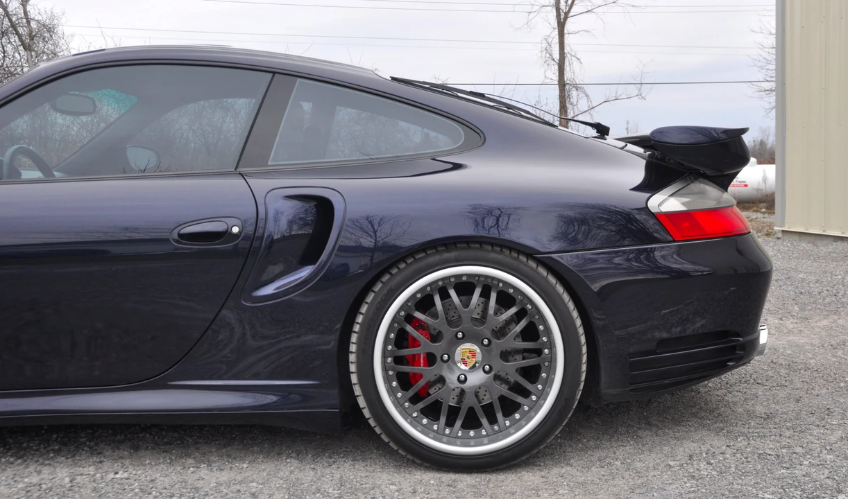 2002 Porsche 996 Turbo - Image 16 of 31