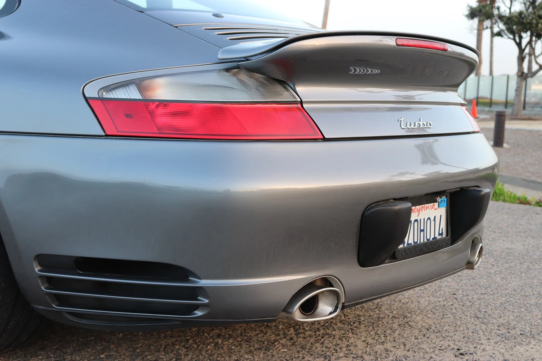 2002 Porsche 996 Turbo - Image 18 of 31