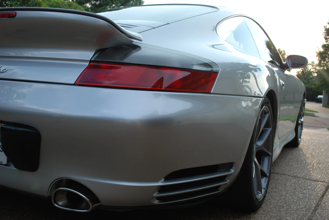 2002 Porsche 996 Turbo - Image 24 of 31