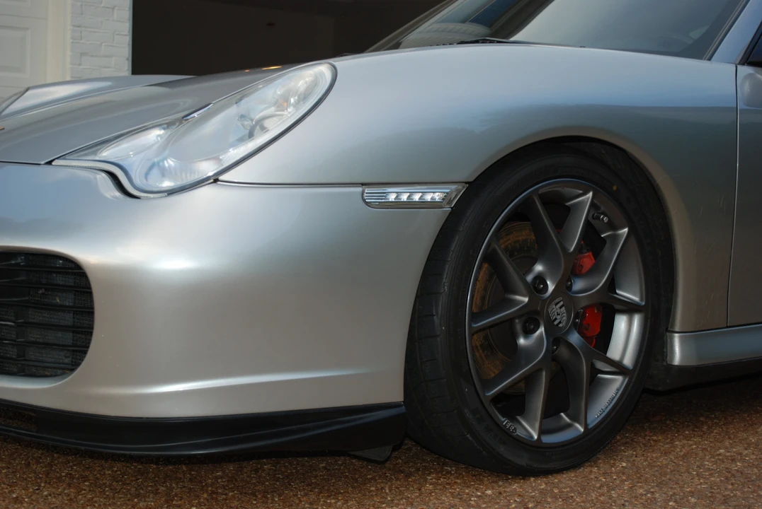 2002 Porsche 996 Turbo - Image 16 of 31