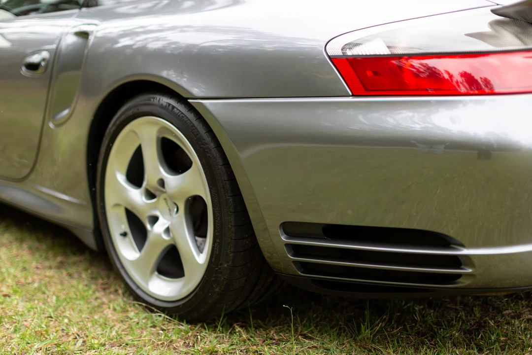 2002 Porsche 996 Turbo - Image 29 of 31
