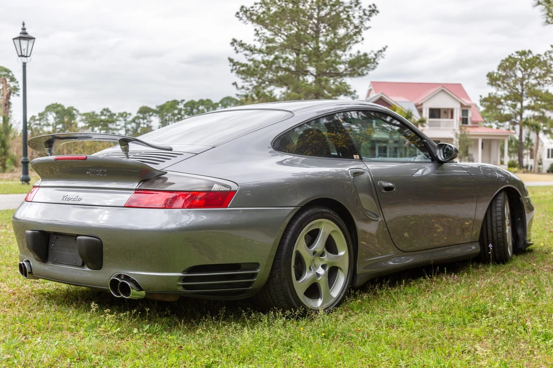 2002 Porsche 996 Turbo - Image 11 of 31