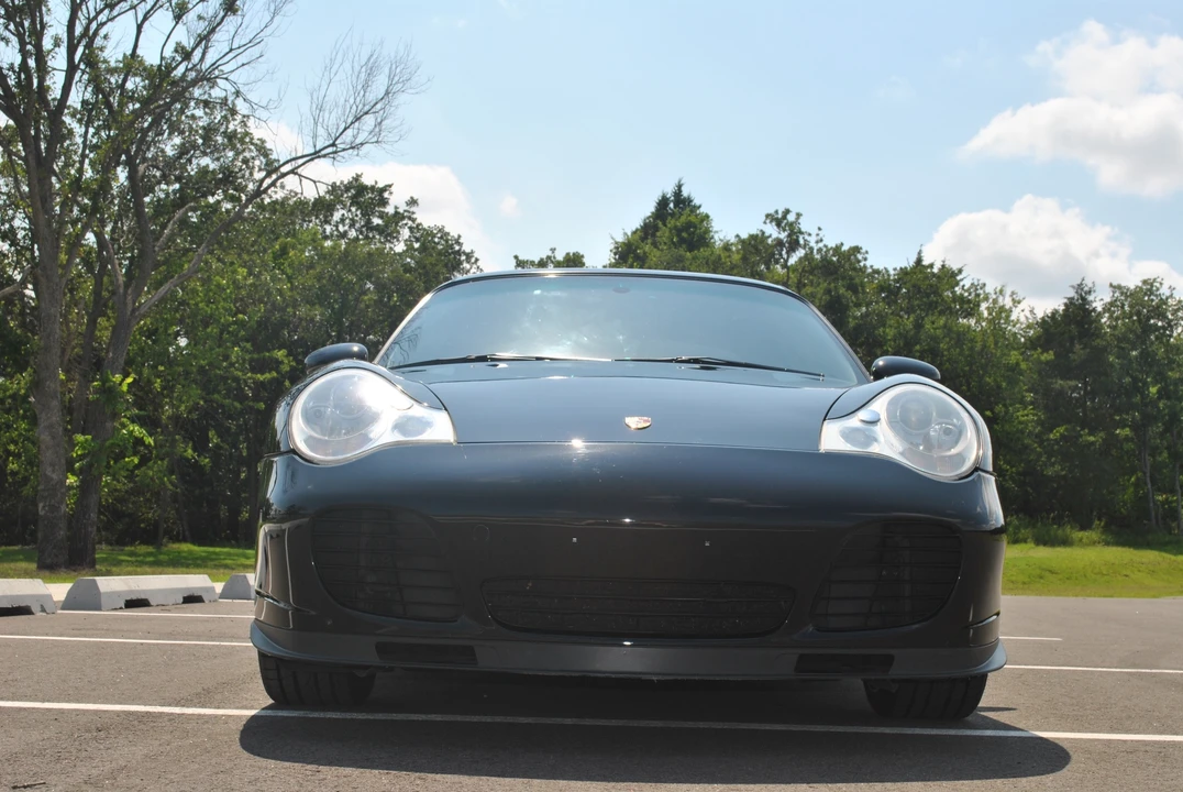 2002 Porsche 996 Turbo - Image 26 of 31