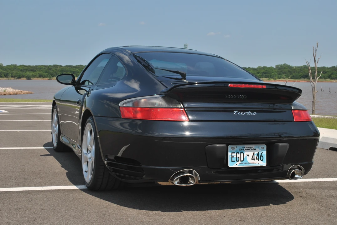 2002 Porsche 996 Turbo - Image 7 of 31