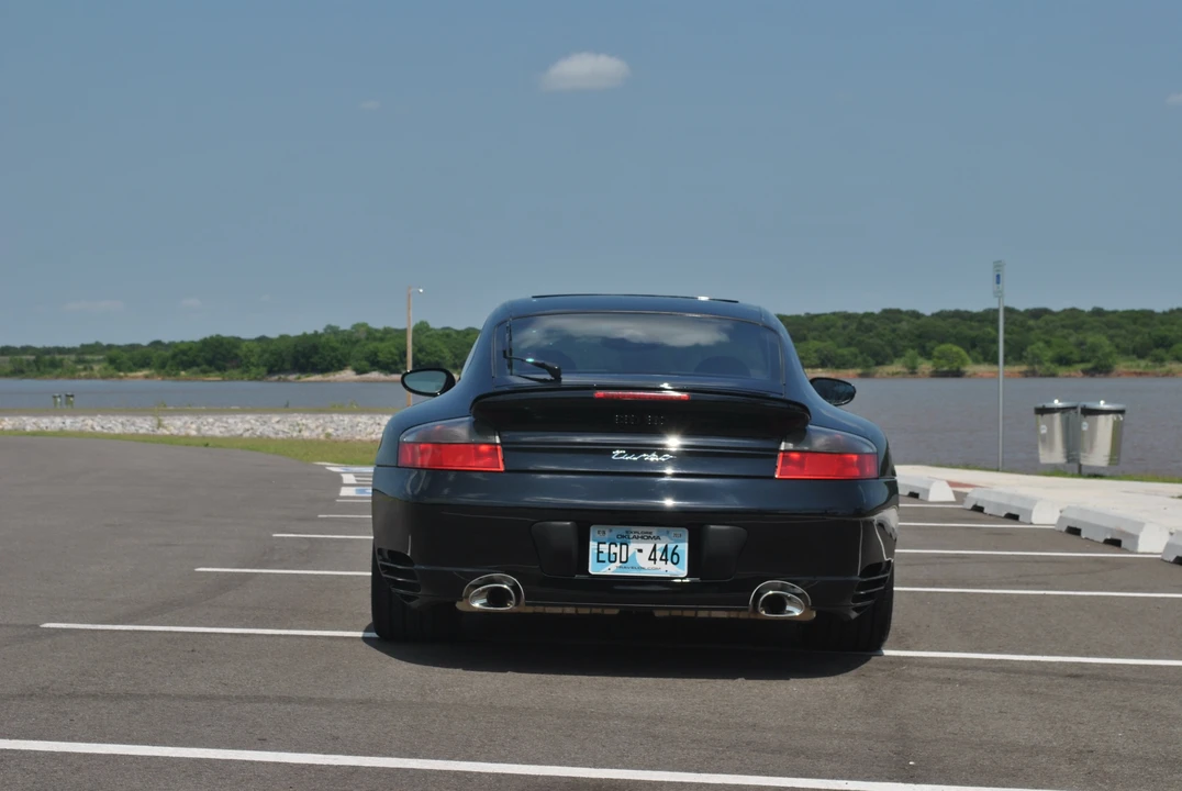 2002 Porsche 996 Turbo - Image 19 of 31