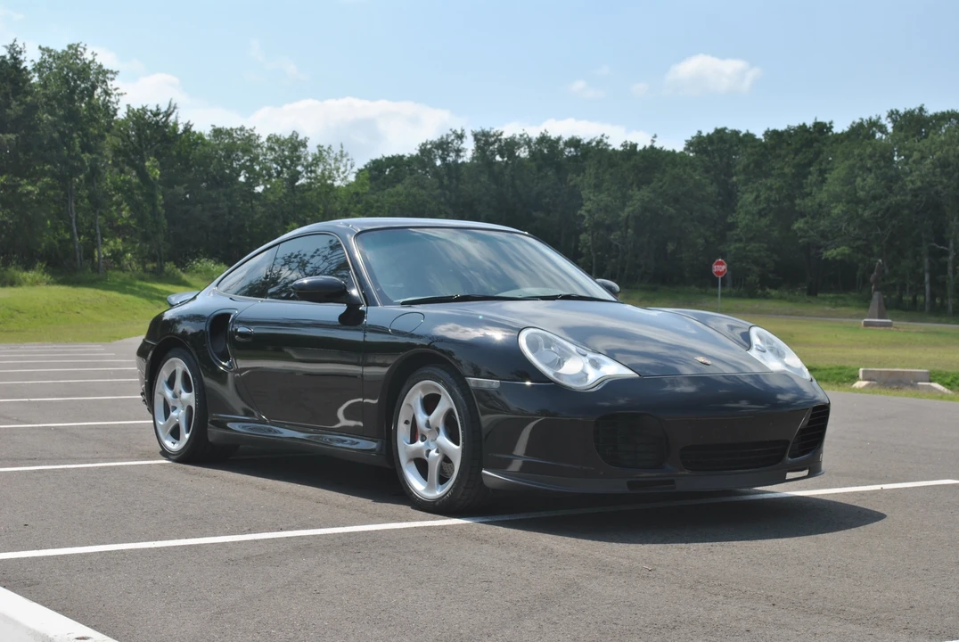 2002 Porsche 996 Turbo - Image 13 of 31