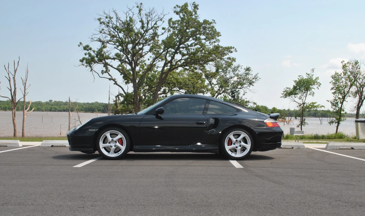 2002 Porsche 996 Turbo - Image 2 of 31