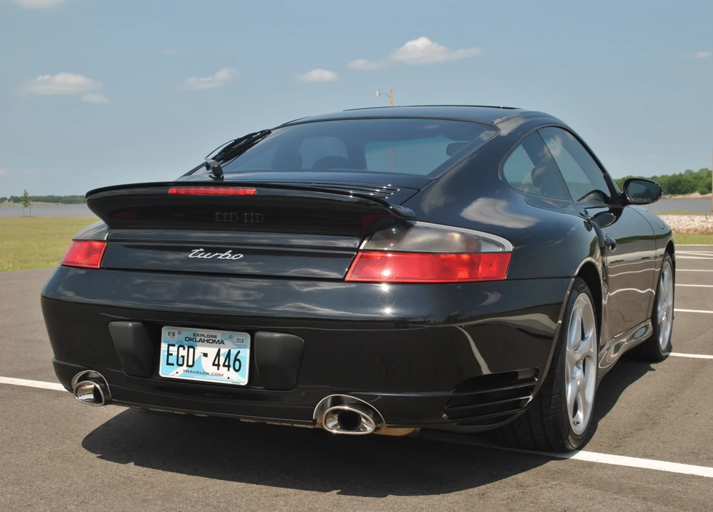 2002 Porsche 996 Turbo - Image 9 of 31