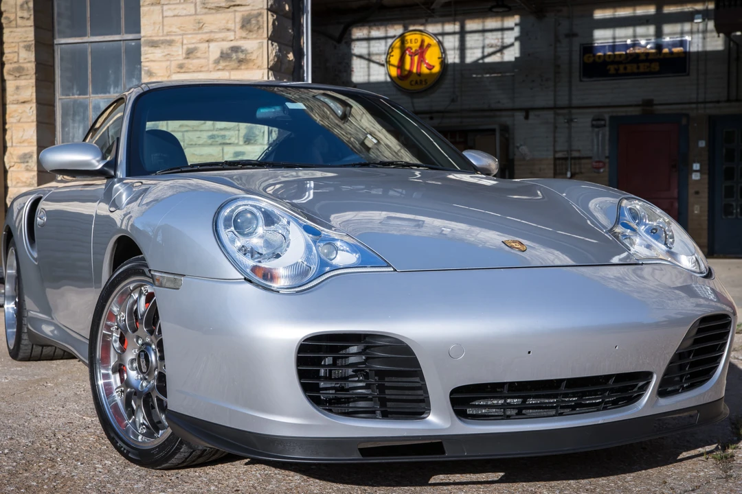 2002 Porsche 996 Turbo - Image 12 of 31
