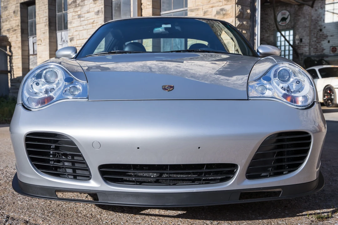 2002 Porsche 996 Turbo - Image 9 of 31