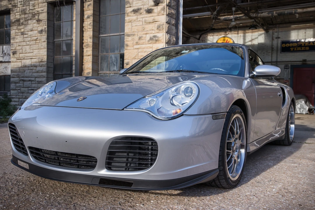 2002 Porsche 996 Turbo - Image 5 of 31