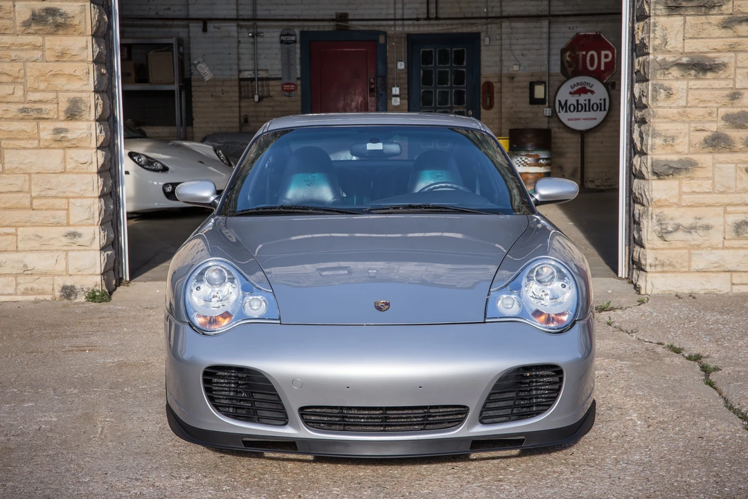 2002 Porsche 996 Turbo - Image 7 of 31