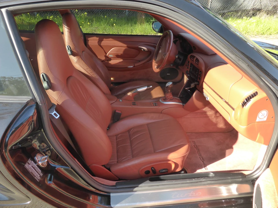 2002 Porsche 996 Turbo - Image 30 of 31