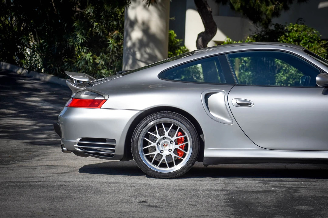 2002 Porsche 996 Turbo - Image 23 of 31